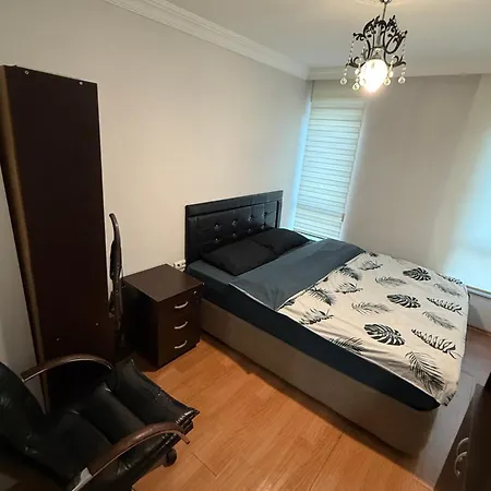 With Kitchen In The Center *